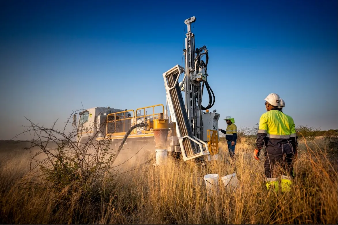 Drill rig in action